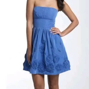 Bcbg‎ Max Azria Larkspur Blue Strapless Dress Woman's Size 6 Rosette Accents